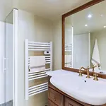 Apartment Centrally Located Duplex Notre Dame