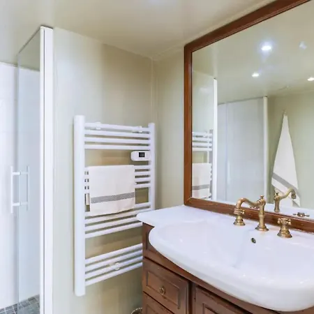 Daire Centrally Located Duplex Notre Dame